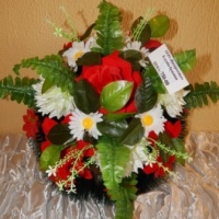 Клумба большая